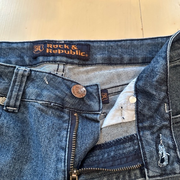 Rock and Republic NWOT Straight Jean - Size 29 - Picture 6 of 7